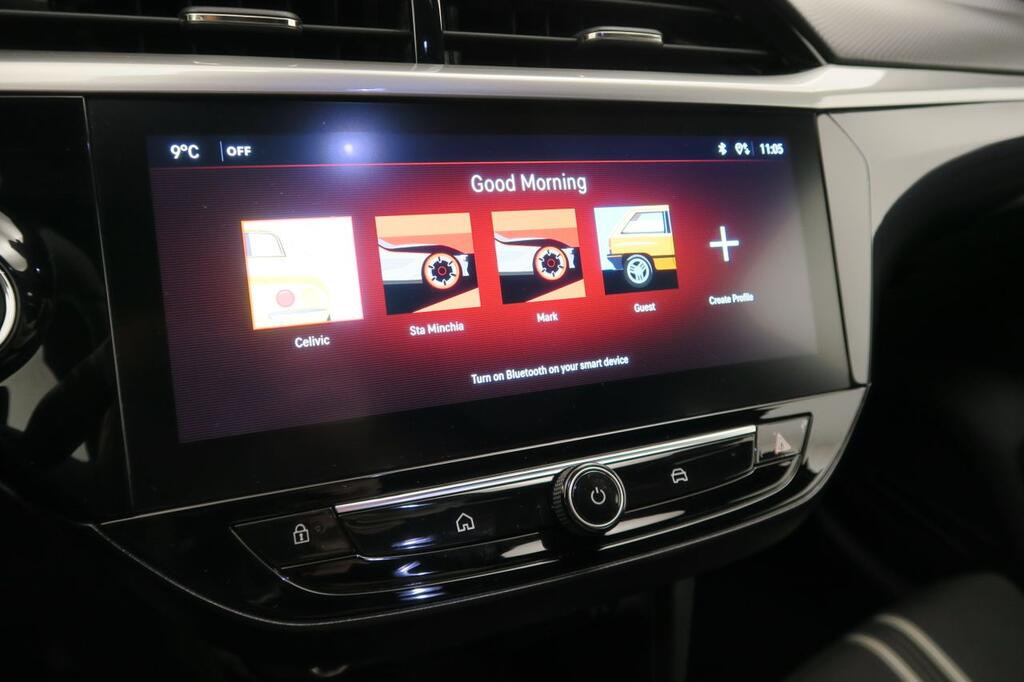 Opel Corsa GS 1.2T XHL100 CV 5P 8