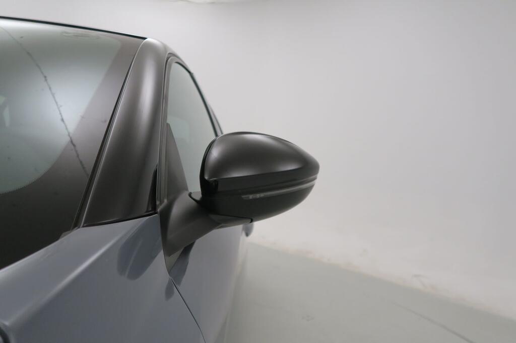 Opel Corsa GS 1.2T XHL100 CV 5P 23