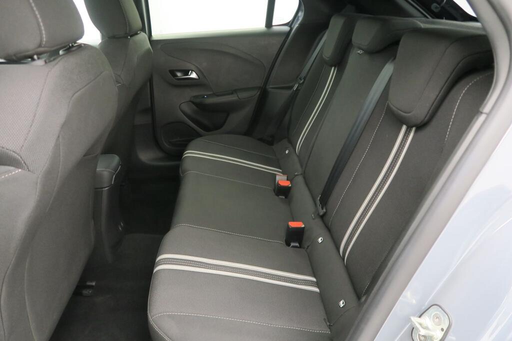 Opel Corsa GS 1.2T XHL100 CV 5P 19