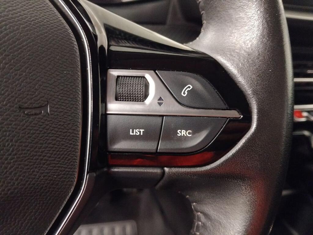 Peugeot 2008 ACTIVE 1.2 PURETECH 100 CV S&S 5P 9