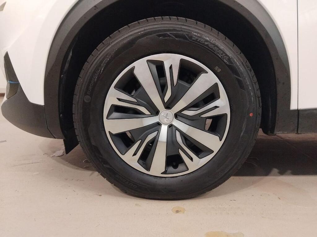 Peugeot 2008 ACTIVE 1.2 PURETECH 100 CV S&S 5P 18