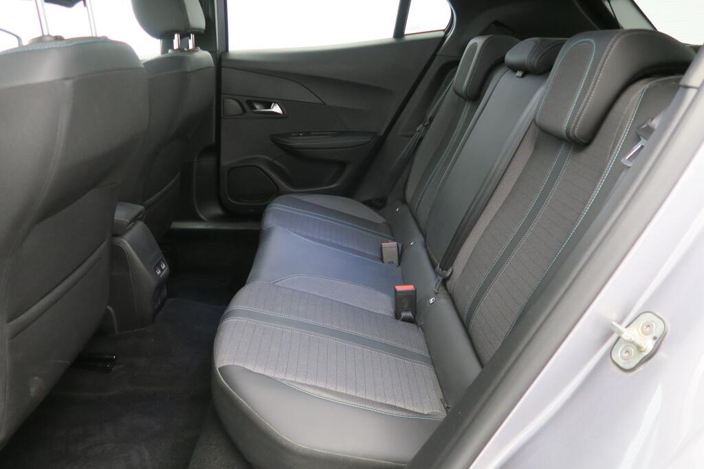 Peugeot 2008 ALLURE 1.2 PURETECH 100CV S&S 6VEL MAN 16