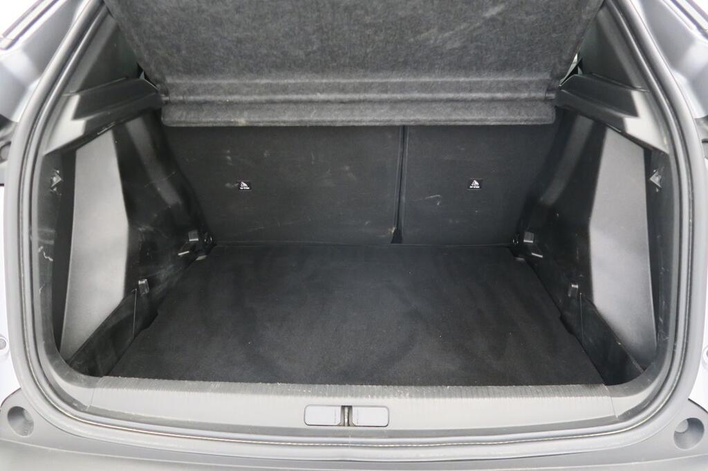 Peugeot 2008 ALLURE 1.2 PURETECH 100CV S&S 6VEL MAN 17