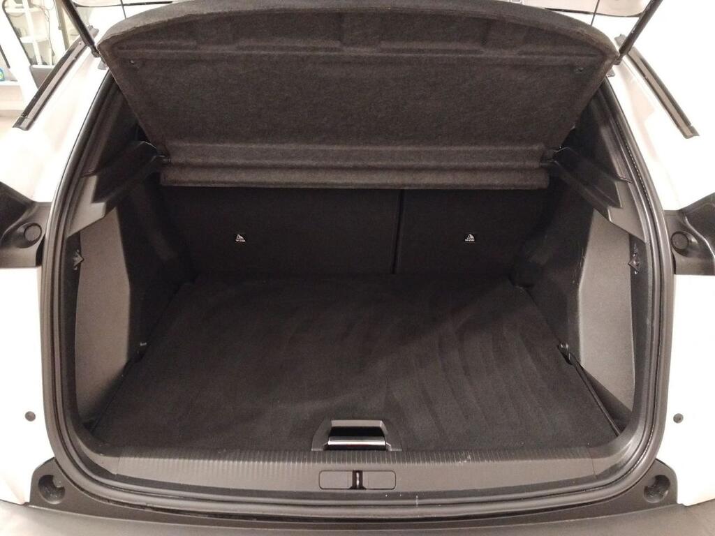 Peugeot 2008 ALLURE PACK 1.5 BLUEHDI 130 CV AUTO S&S 5P 16