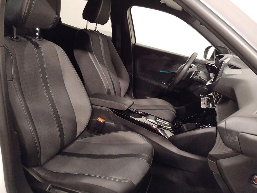 Peugeot 2008 ALLURE PACK 1.5 BLUEHDI 130 CV AUTO S&S 5P 14