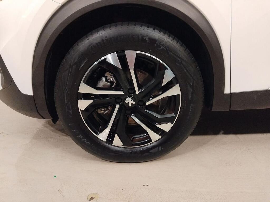 Peugeot 2008 ALLURE PACK 1.5 BLUEHDI 130 CV AUTO S&S 5P 19