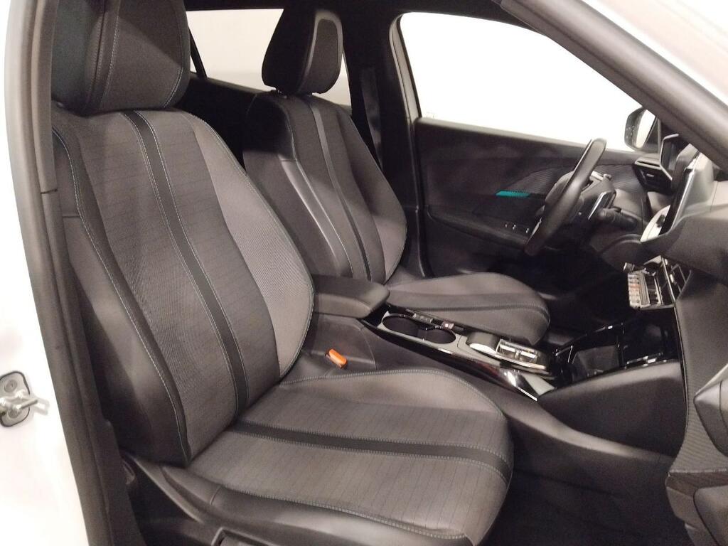 Peugeot 2008 ALLURE PACK 1.5 BLUEHDI 130 CV S&S AUTO 5P 11