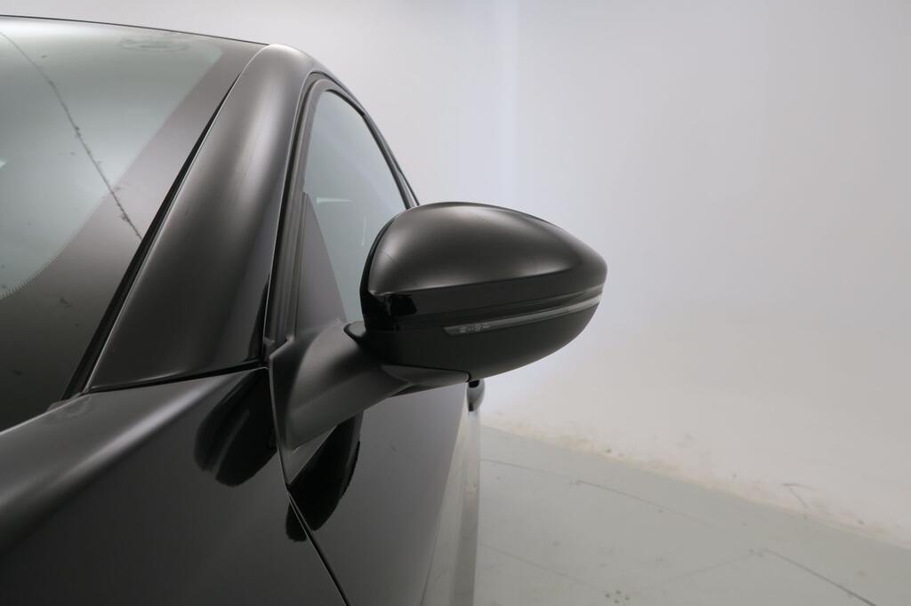 Peugeot 208 5P ACTIVE 1.2 HYBRID 100 EDCS6 5P 21