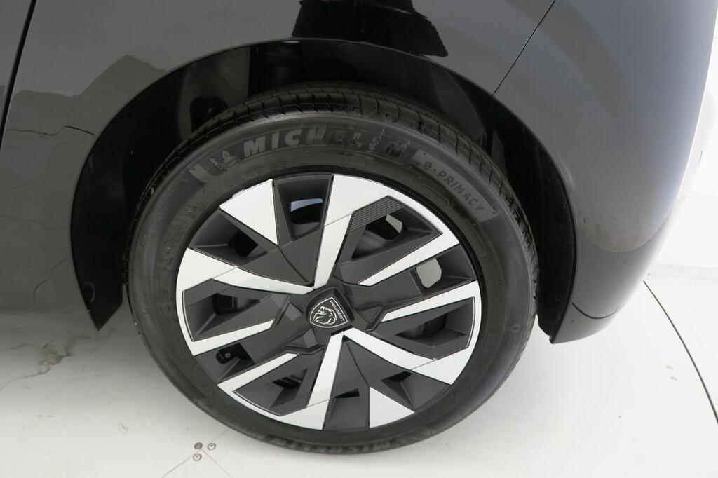 Peugeot 208 5P ACTIVE 1.2 HYBRID 100 EDCS6 5P 22