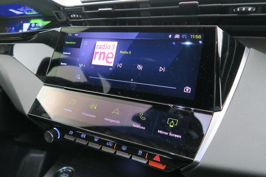 Peugeot 408 GT PLUG-IN HYBRID 180 E-EAT8 8