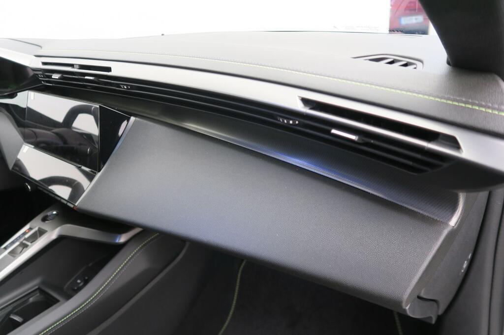 Peugeot 408 Nuevo 408 GT Gasolina 130 S&S EAT8 15