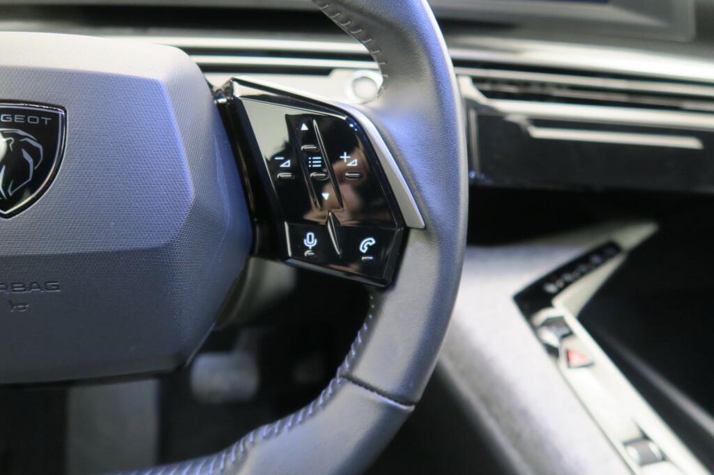 Peugeot 5008 ALLURE 1.2 HYBRID EDCS6 136 CV 7 PLAZAS 12