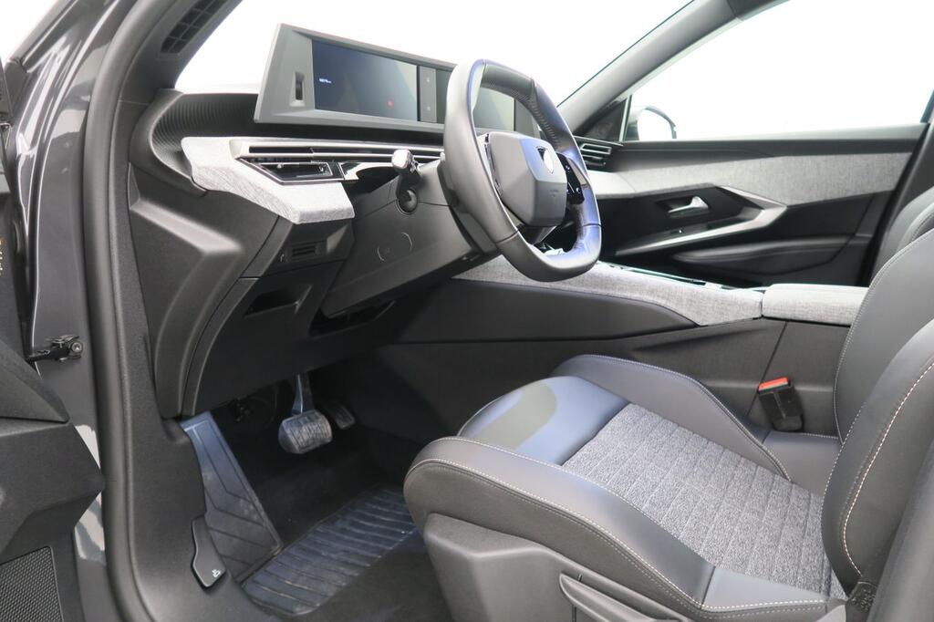 Peugeot 5008 ALLURE 1.2 HYBRID EDCS6 136 CV 7 PLAZAS 7