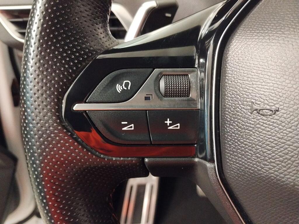 Peugeot 5008 GT 1.2 PURETECH 130 CV S&S AUTO 7 PLAZAS 5P 8