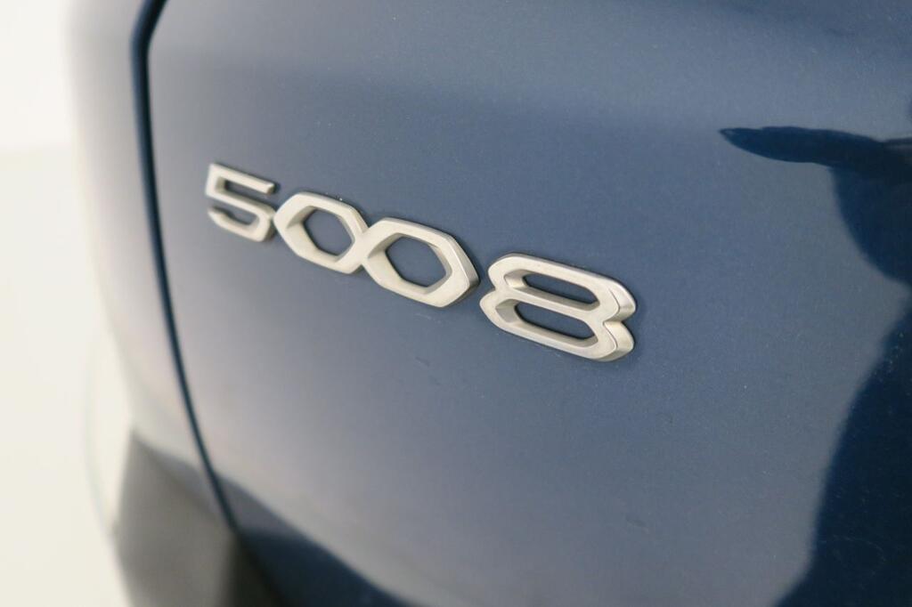 Peugeot 5008 STYLE 1.5 BLUEHDI 130CV S&S 6VEL MAN 5P 7 PLAZAS 18