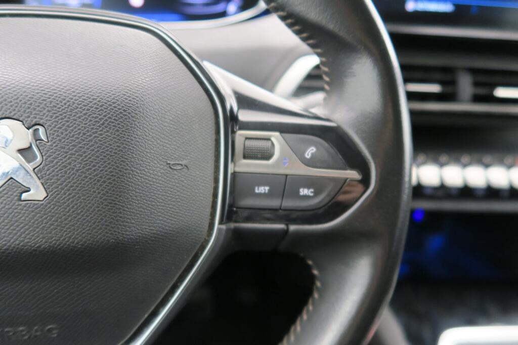 Peugeot 5008 STYLE 1.5 BLUEHDI 130CV S&S 6VEL MAN 5P 7 PLAZAS 11