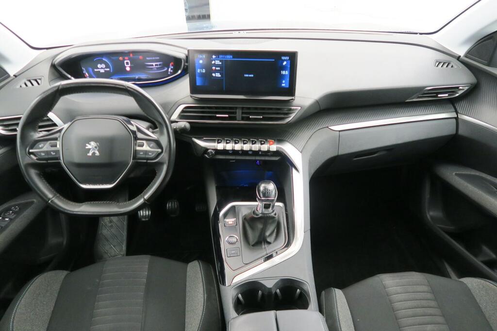 Peugeot 5008 STYLE 1.5 BLUEHDI 130CV S&S 6VEL MAN 5P 7 PLAZAS 13