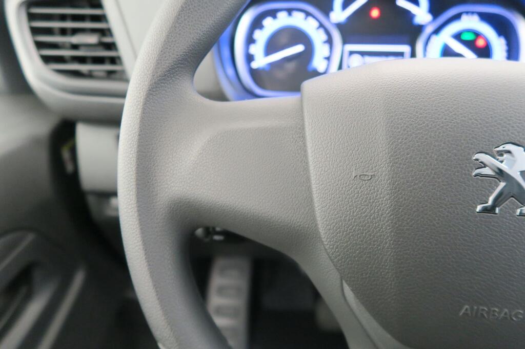 Peugeot Expert e-Expert Furgón Eléctrico 100Kw Batería 50Kwh Stan 12