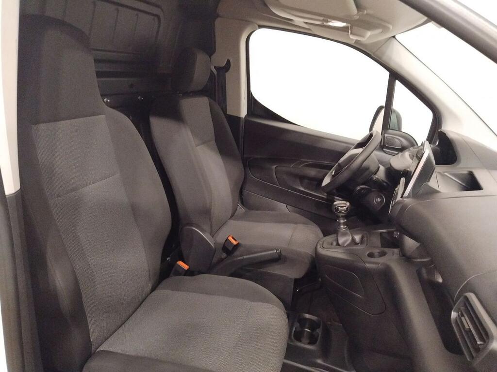 Peugeot Partner FG PRO 1.5 BLUEHDI 102 CV STANDARD 4P 9
