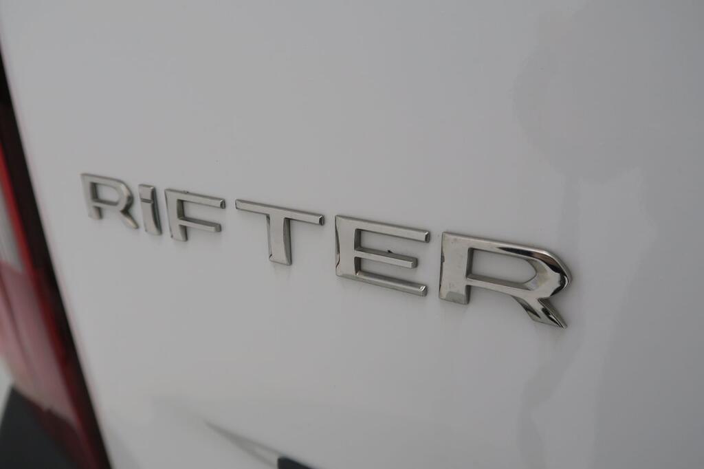 Peugeot Rifter ACCESS 1.5 BLUEHDI 75 CV 4P 20