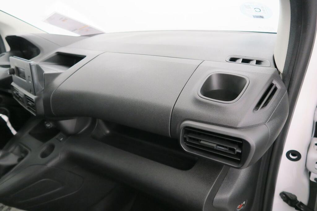 Peugeot Rifter ACCESS 1.5 BLUEHDI 75 CV 4P 15