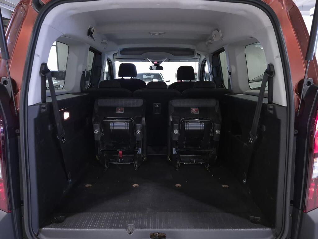 Peugeot Rifter GT 1.5 BLUEHDI 130CV S&S 6VEL MAN LONG L2 5P 7 PLAZAS 16