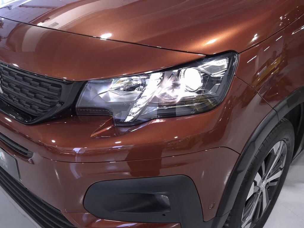 Peugeot Rifter GT 1.5 BLUEHDI 130CV S&S 6VEL MAN LONG L2 5P 7 PLAZAS 17