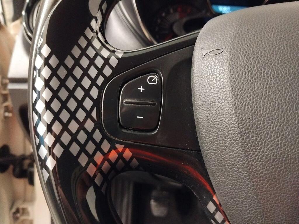 Renault Captur 0.9 TCE 90CV ENERGY ZEN ECO2 5P 8