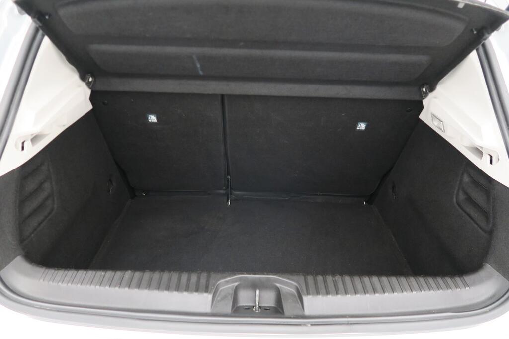 Renault Clio ZEN 1.0 TCE 100 CV 5P 19