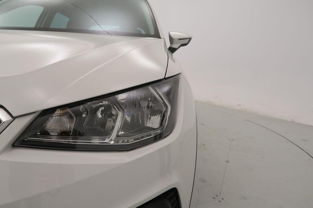Seat Arona STYLE ECOMOTIVE 1.0 TSI 95 CV 5P 21