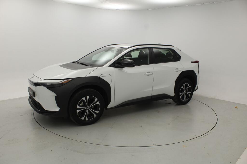 Toyota bZ4X 200E 4x2 5P Advance 4