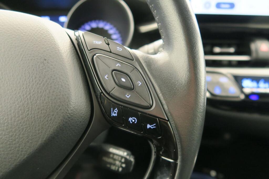 Toyota C-HR ADVANCE 1.8 VVT-I HYBRID 122 CV AUTO 5P 13