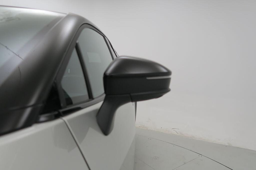 Toyota C-HR SUV 2.0 PHEV GR SPORT CVT 223 5P 26