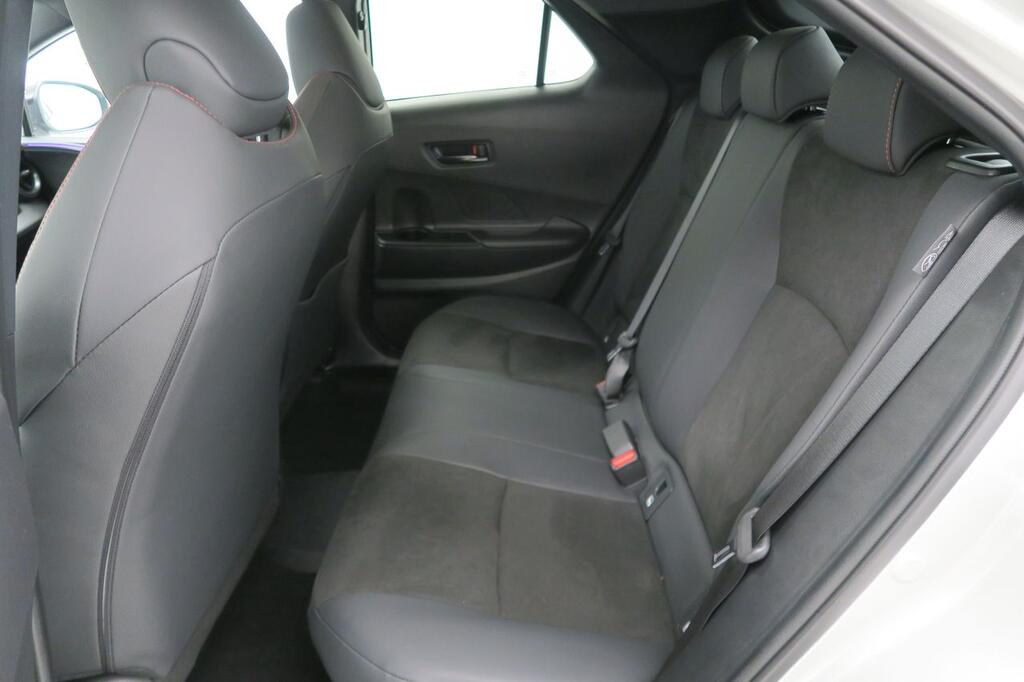 Toyota C-HR SUV 2.0 PHEV GR SPORT CVT 223 5P 22