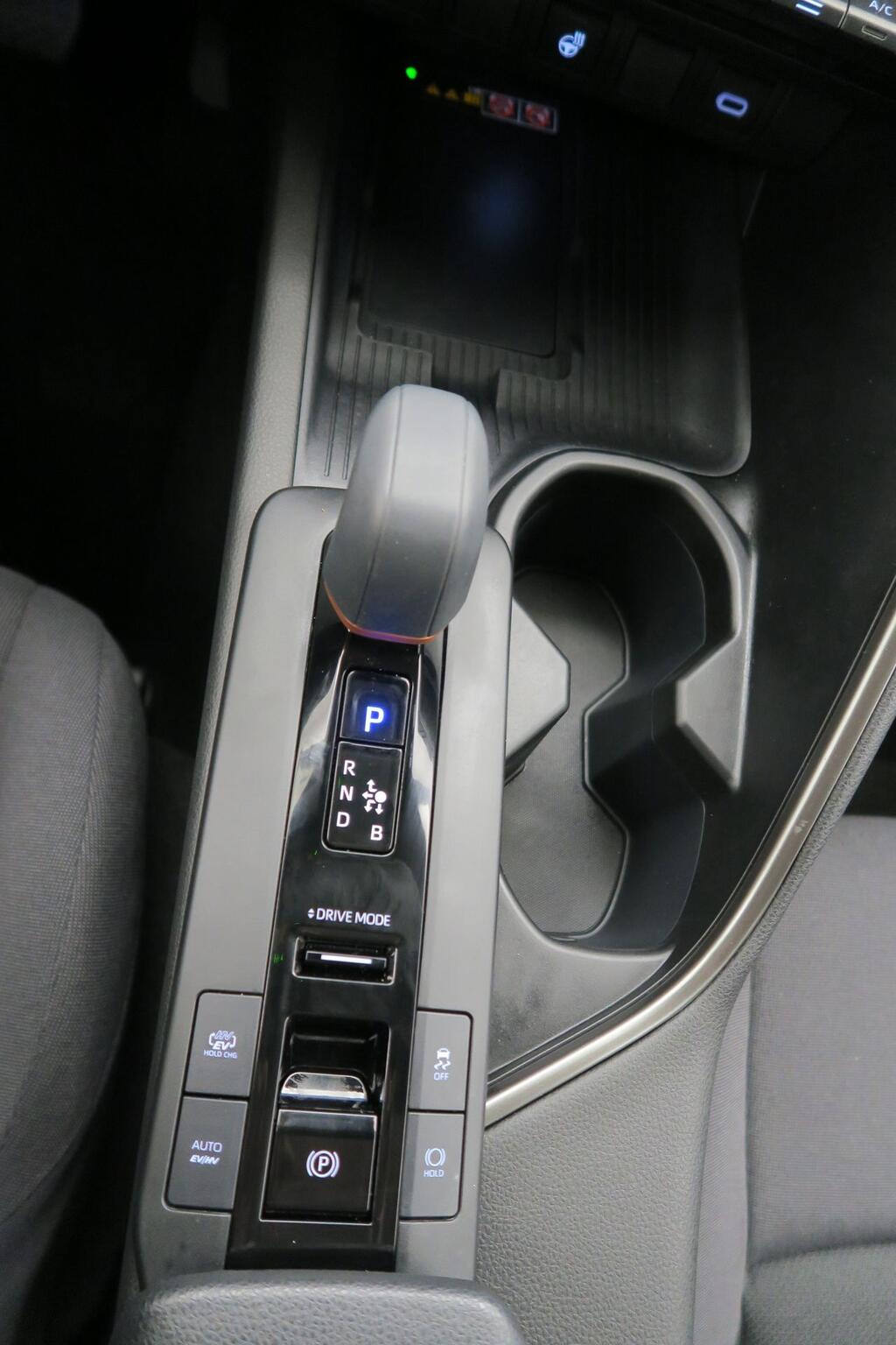 Toyota C-HR SUV 2.0 PHEV HYBRID ADVANCE CVT 223 5P 11