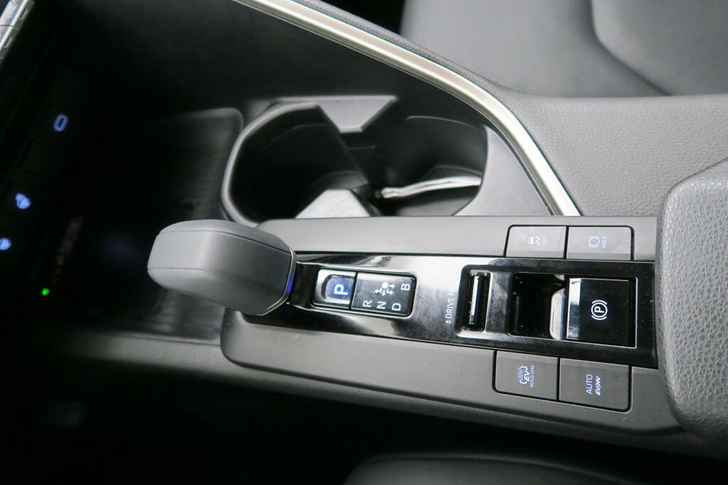 Toyota C-HR TOYOTA C-HR 220PH E-CVT 5P PREMIERE EDITION 11