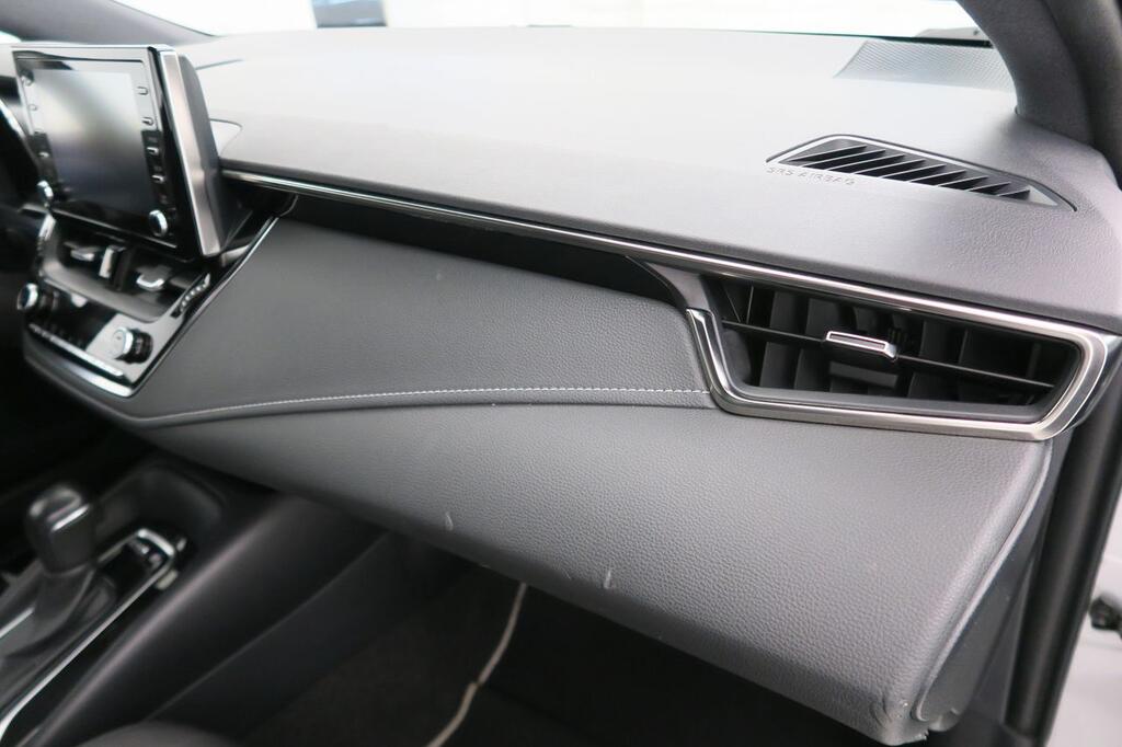 Toyota Corolla Berlina 1.8 HYBRID ACTIVE TECH E-CVT 122 5P 17