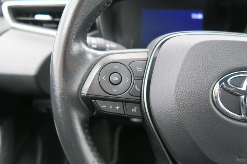 Toyota Corolla Berlina 1.8 HYBRID ACTIVE TECH E-CVT 122 5P 13