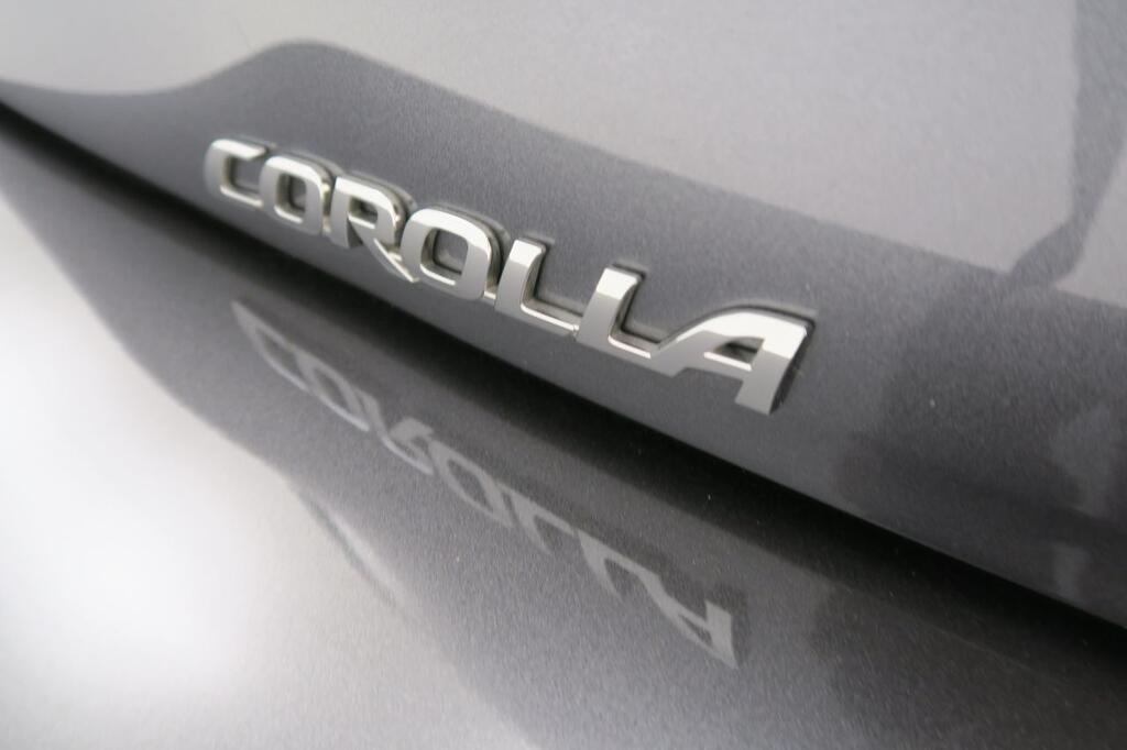 Toyota Corolla Berlina 1.8 HYBRID GR-SPORT E-CVT 140 5P 21