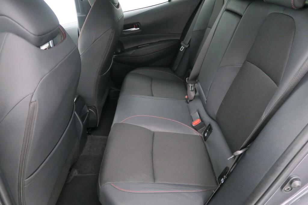 Toyota Corolla Berlina 1.8 HYBRID GR-SPORT E-CVT 140 5P 19