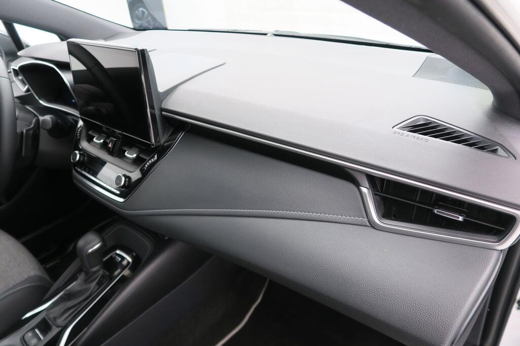 Toyota Corolla Familiar 2.0 HYBRID STYLE E-CVT 178 5P 16