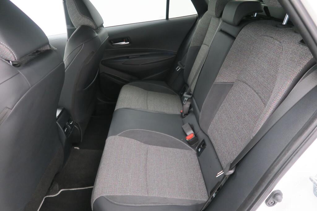 Toyota Corolla Familiar 2.0 HYBRID STYLE E-CVT 178 5P 18