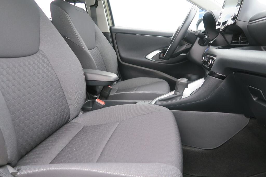 Toyota Yaris Berlina 1.5 VVT-I HEV ACTIVE PLUS 116 5P 15