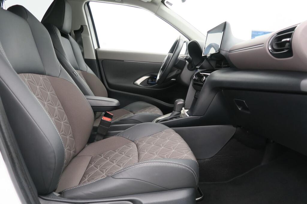 Toyota Yaris Cross SUV 1.5 VVT-I HYBRID STYLE 116 5P 17