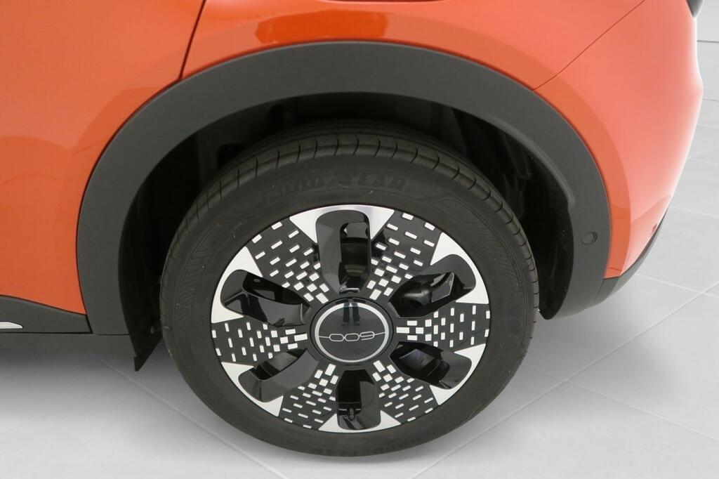 Fiat 600 E LA PRIMA 156CV 24