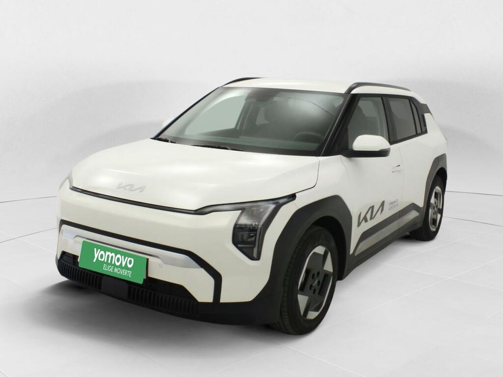 Kia EV3 Earth (Long Range)