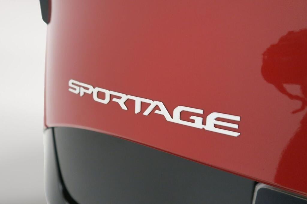 Kia Sportage 1.6 T-GDi MHEV Tech 150CV 4X2 21