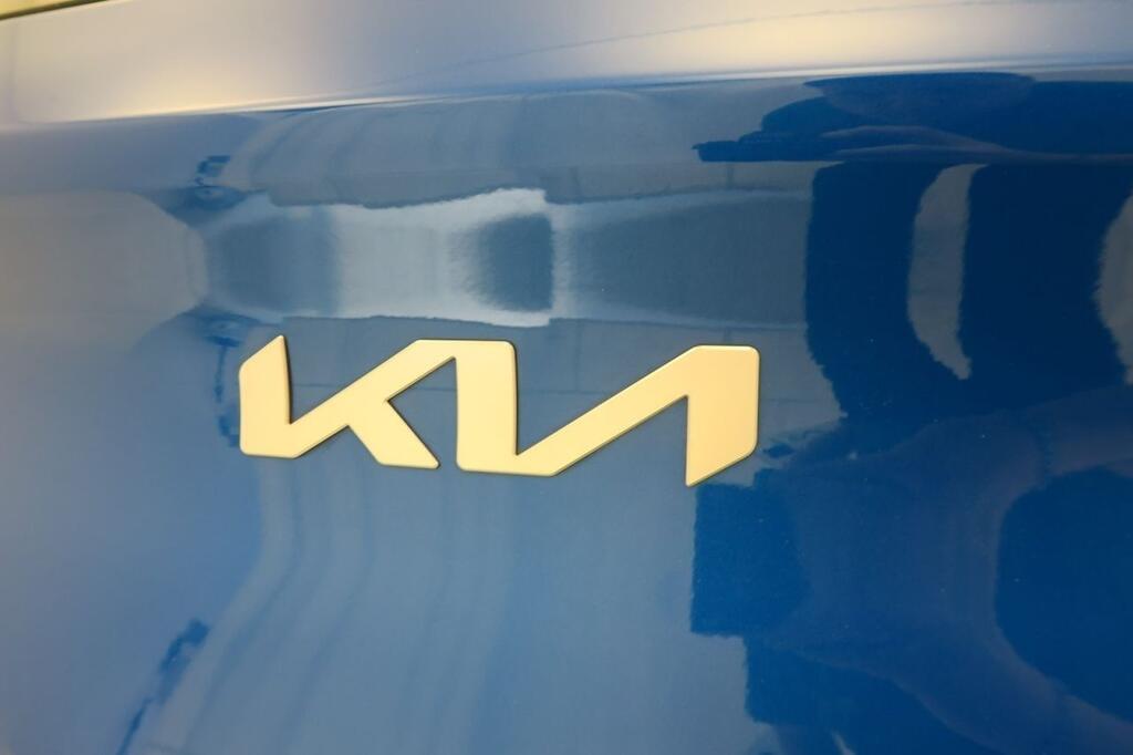 Kia Stonic SUV 1.0 T-GDI MHEV IMT 74KW DRIVE 100 5P 21