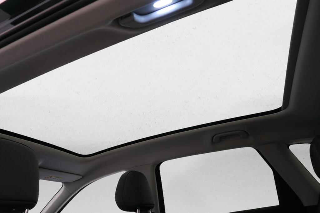 Leapmotor C10 SUV 1.5 EREV 28.4 KWH DESIGN 215 5P 14