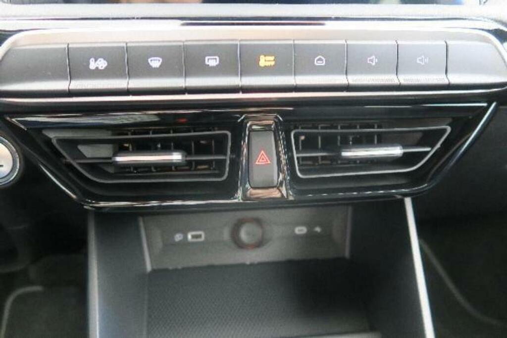 MG MG3 HEV LUXURY 12